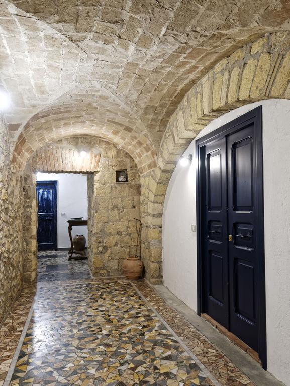 Le Stalle Del Seminario Tarquinia Phòng bức ảnh